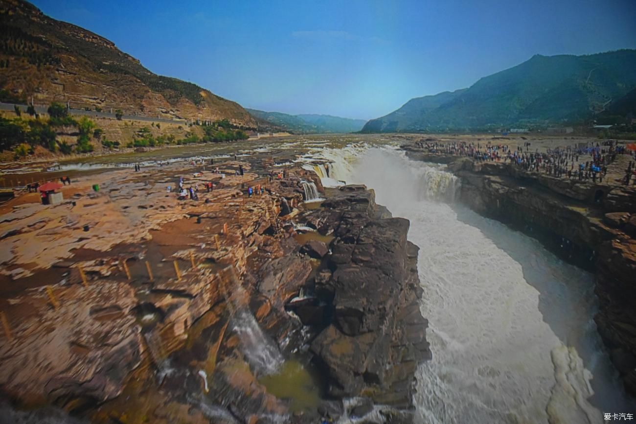 风景秀丽的园林、沧桑的古城中穿梭，感受中国古典建筑之美