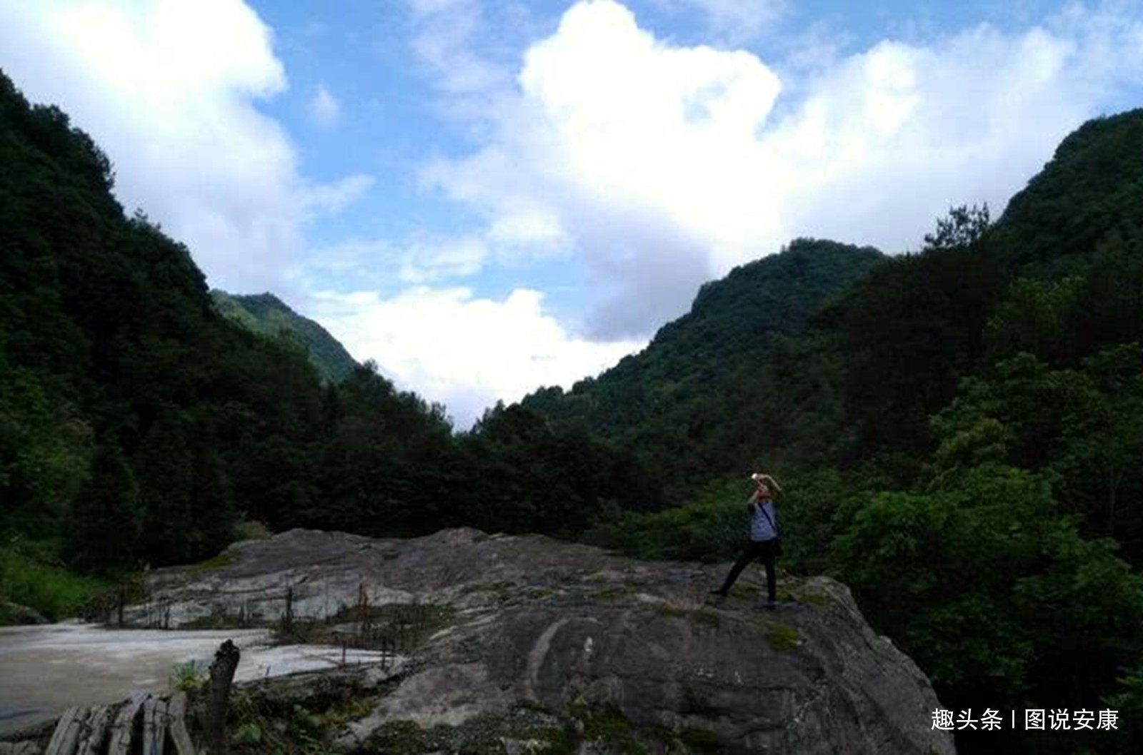 仰面大佛|陕西有一座山神似仰面大佛，睡姿安详体态端庄堪称一绝