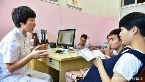 脑瘫|孕妈听老人建议孕晚期没去医院产检,怀孕11个月还没出生,剖腹产后成脑瘫