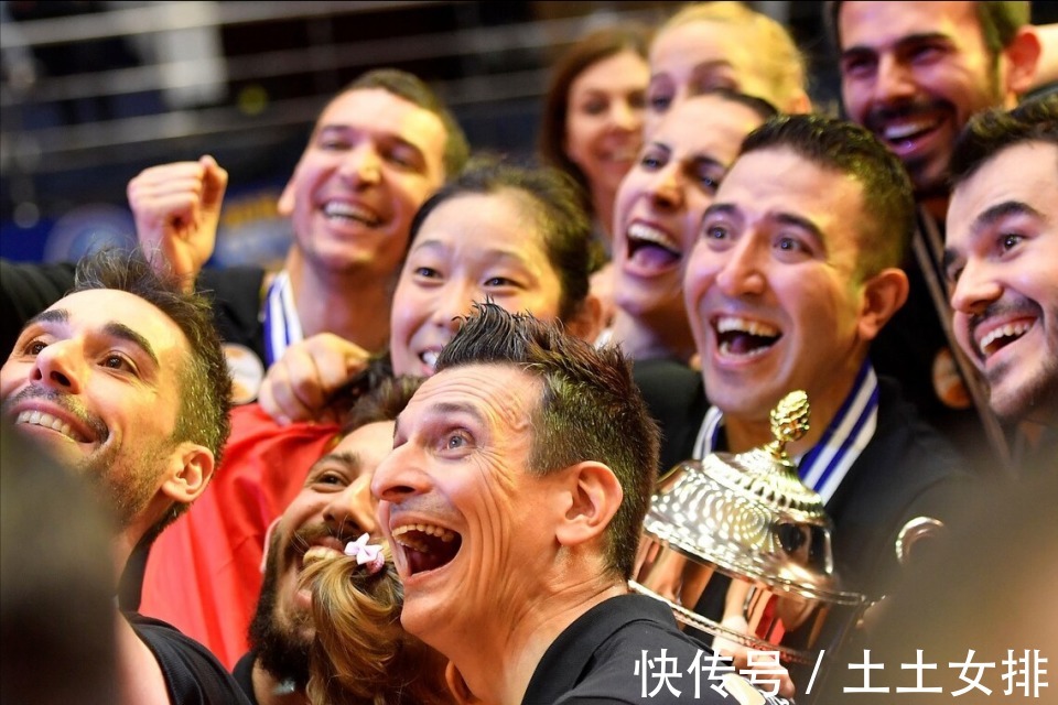 瓦基弗银行|困难重重！朱婷坦言首选还是留洋，但现实因素却及其残酷不友好