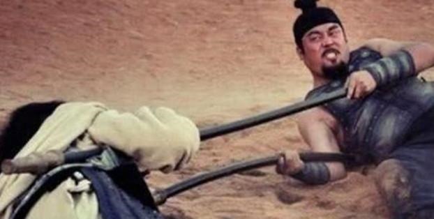 单挑|三国中跟吕布单挑的只有这4位武将，这最后一位吕布都怕他