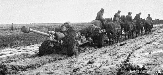 取暖|德军进攻莫斯特的时候,环境有多恶劣?甚至用苏联大妈内衣取暖