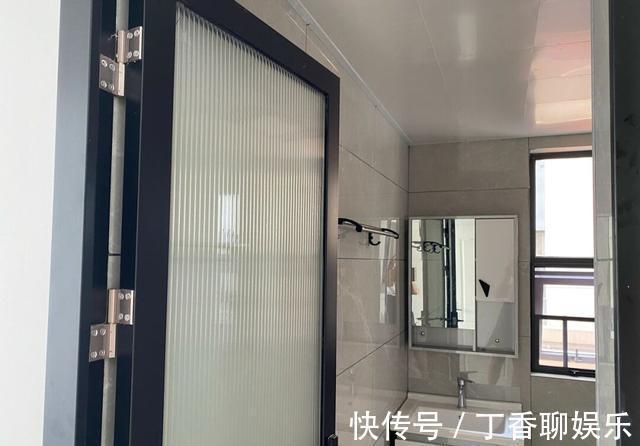 红灰|不会装修的朋友看过来,全屋网红灰,悬空电视墙,流行又好看