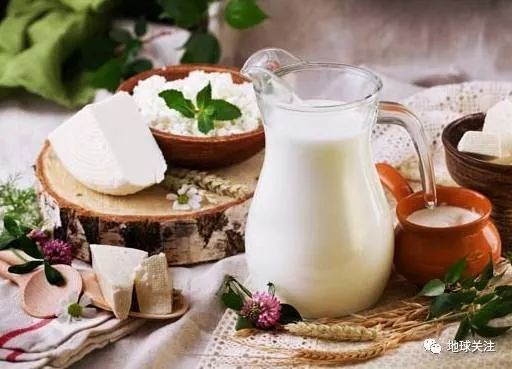 糖尿病|糖尿病这样喝牛奶,血糖稳定5.8,营养更全面,比吃药还强!