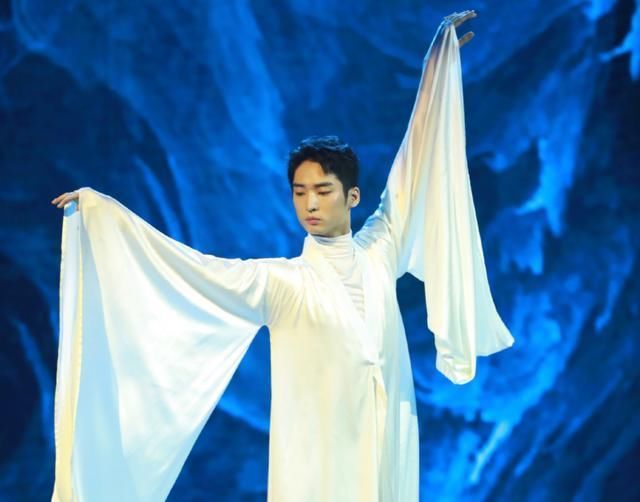 舞蹈風暴2|《舞蹈風暴2》明顯不如第一季了！但超喜歡黑馬朱瑾慧和百變謝欣