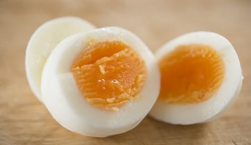 早上吃鸡蛋,少往医院看!10人有9人吃错,别再犯了!