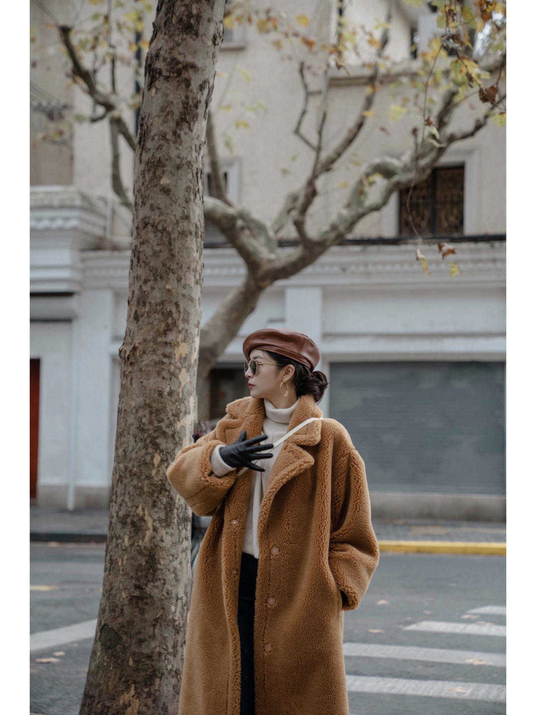 吊带裙 泰迪熊外套搭什么下装最好看,码住这几款,秒变精致时髦精