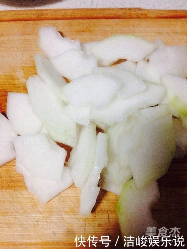 媳妇儿每天雷打不动喝这汤,一个月瘦了12斤,皮肤也比以前光滑