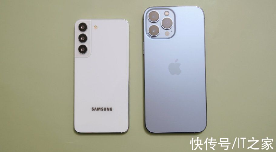 gen|三星 Galaxy S22 与苹果 iPhone 13 Pro Max 外观对比