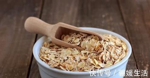 桦树菇菌|患上糖尿病,别光顾着吃药,多吃这几种食物,血糖稳稳降下来