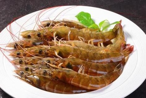 水煮大虾，用开水还是用冷水？以前没注意，难怪虾肉不鲜也不嫩