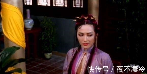 李桂姐!金瓶梅名场面赏析:吴月娘雪夜焚香,一篇祝词看透吴月娘的心机