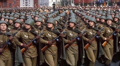 配置|美国为何要投放两颗原子弹?看看日本投降时的兵力和配置就明白了