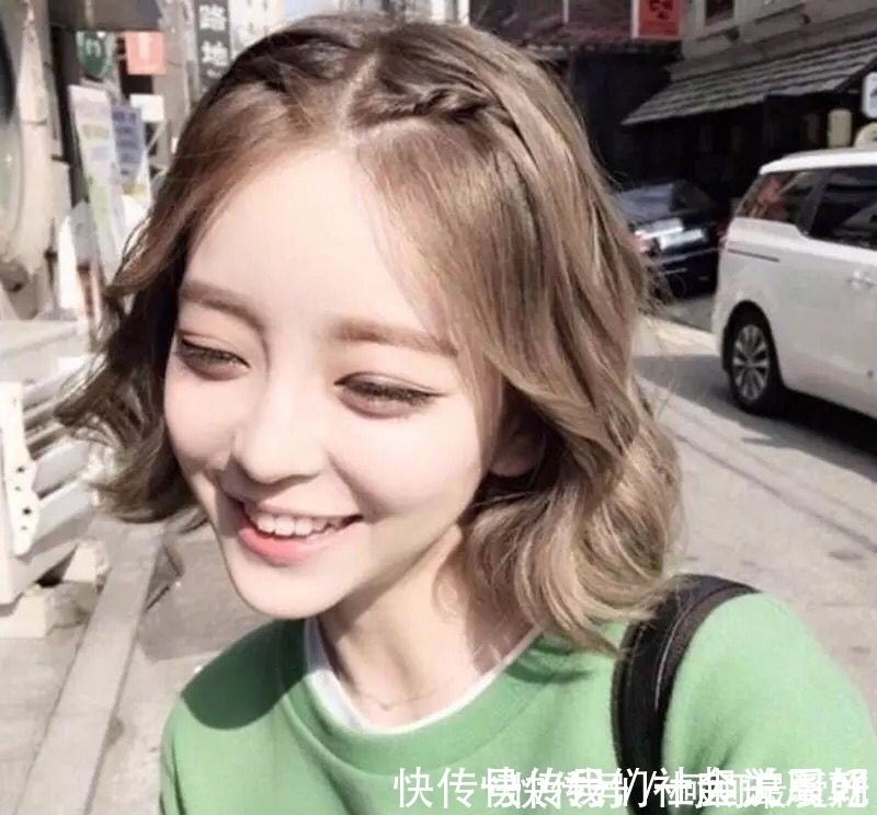 洋气 换对发型相当于换了张脸,这几款“齐脸烫”短发超显脸小,美极了
