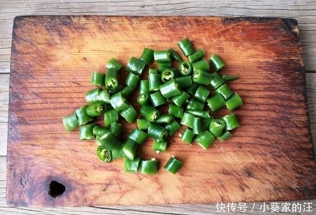 适量|鸡胸肉此做法简直太赞了,比宫保鸡丁还好吃,开胃又下饭