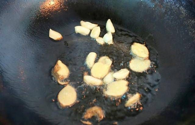 分钟|餐桌上离不开这菜,营养健康,做法也简单,3分钟就能上桌