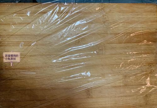 教你制作经典小吃驴打滚的详细教程，简单实用，只要掌握几个窍门一学就会