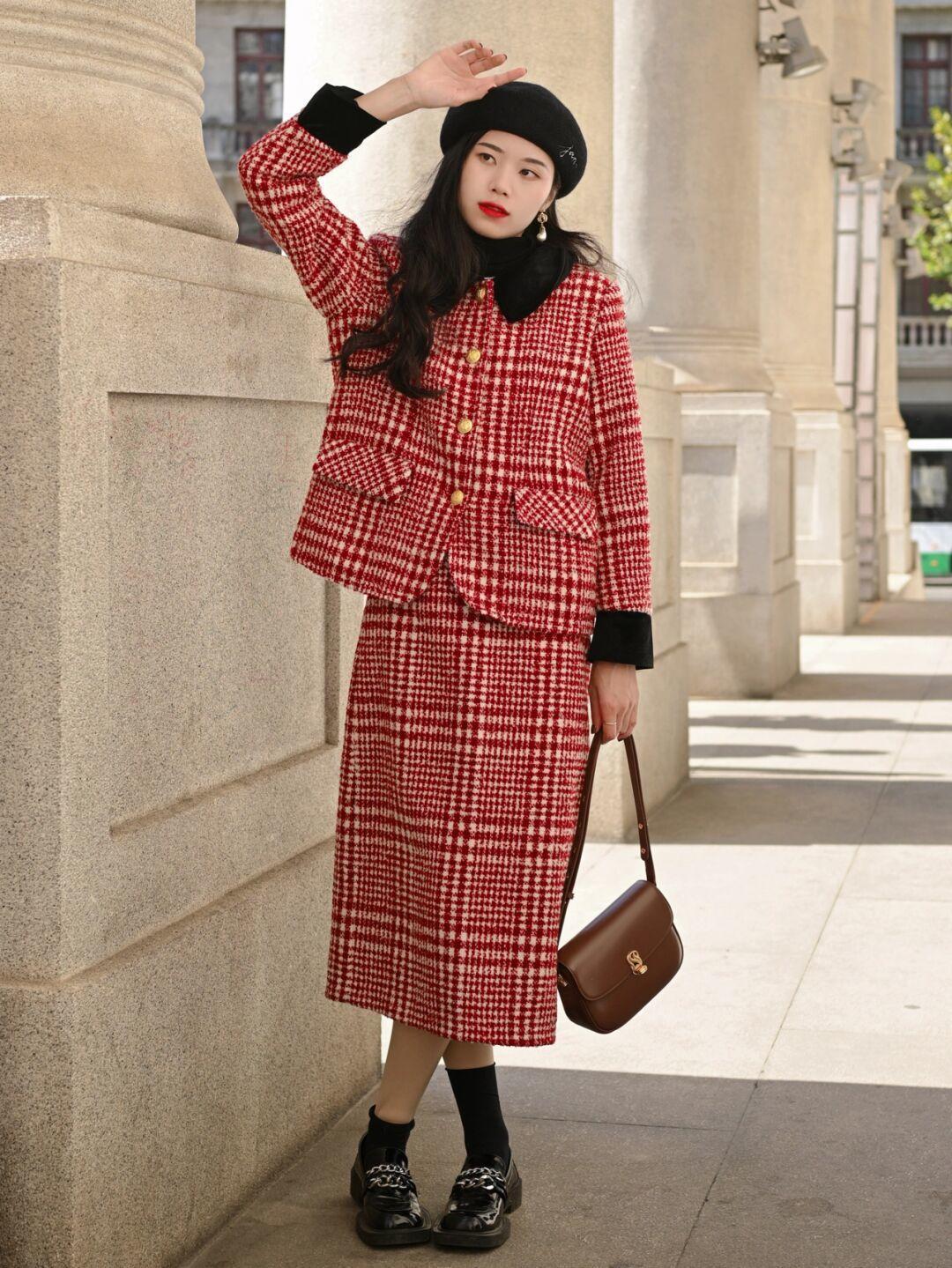 小香风|如果你是精致女人,就不能错过“小香风套装”,照着穿就有好气质