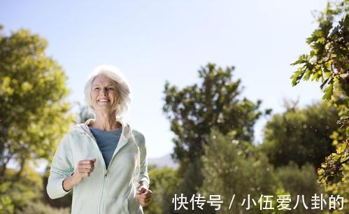 更年期|情绪对身体的影响有多大?中年人必看,四个方面教你度过更年期