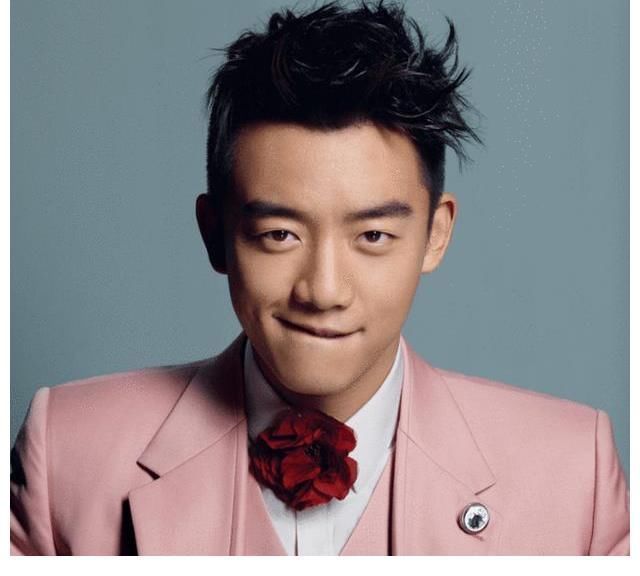 张殿伦|最强明星宿舍！陈赫宿舍4个火3个，剩下张殿伦为何不火？