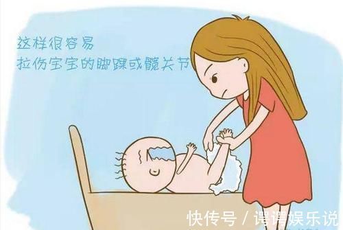 宝宝|宝妈给孩子换尿不湿时,最好别做3件事,会影响宝宝的发育