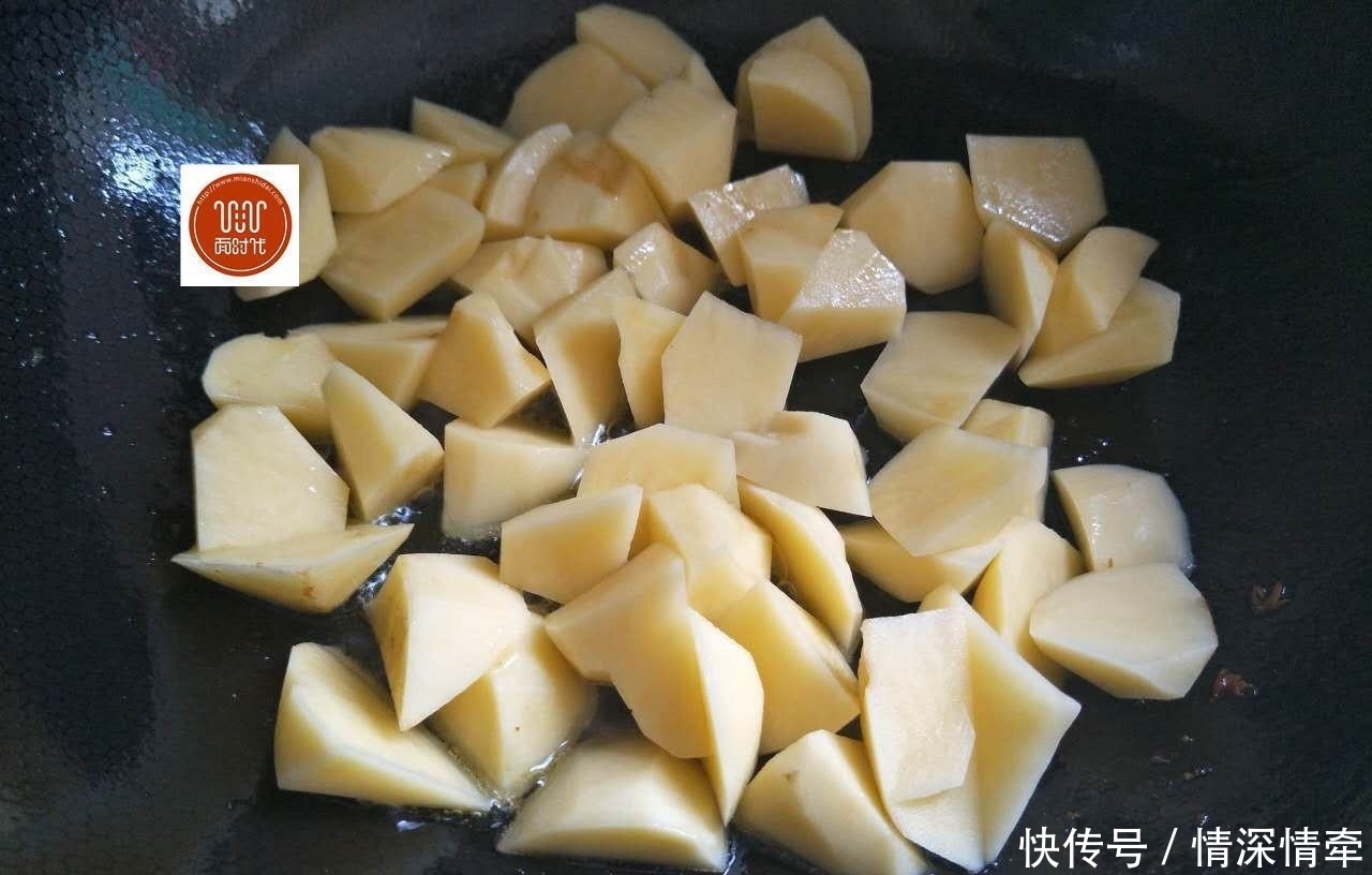 家里来客人时我常做的一道菜,做起来简单快手,大家都说好!