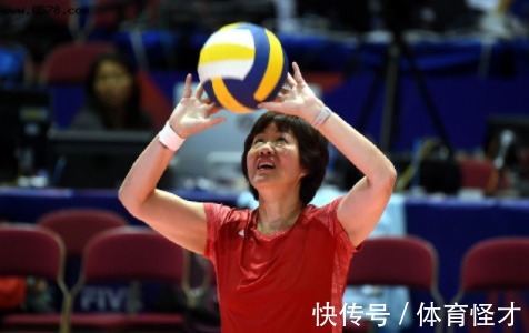 选拔|中国女排迎喜讯!郎平回归后新职位出炉,女排选新主帅必须她点头
