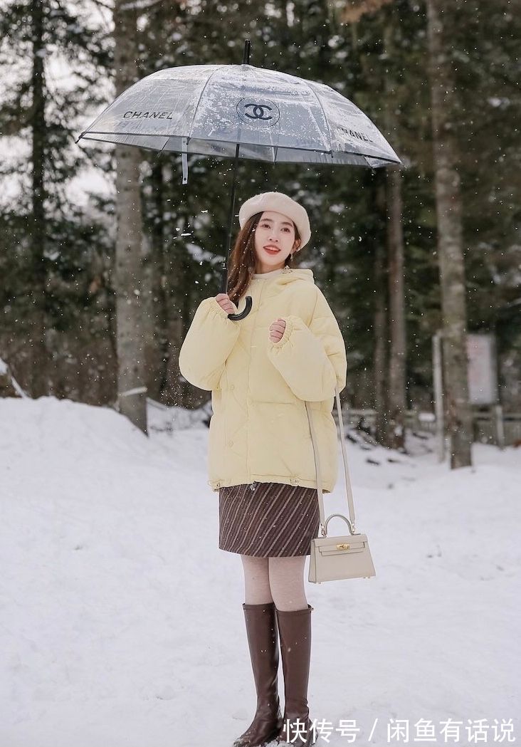 新年 过年穿衣别太“廉价”,备上这几件高级又显贵,亲戚都夸有气质