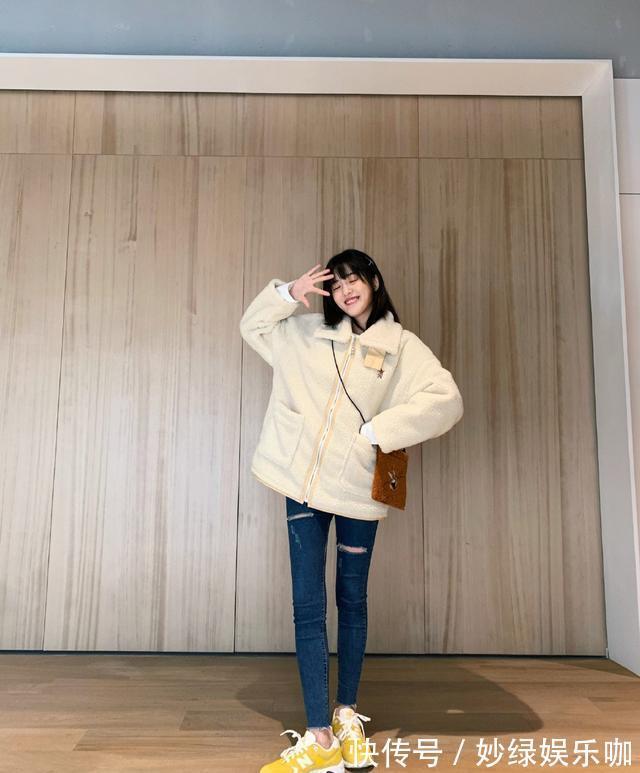 大长腿|《知否》中她对赵丽颖忠心耿耿,今穿毛绒外套破洞裤,漫画腿抢镜