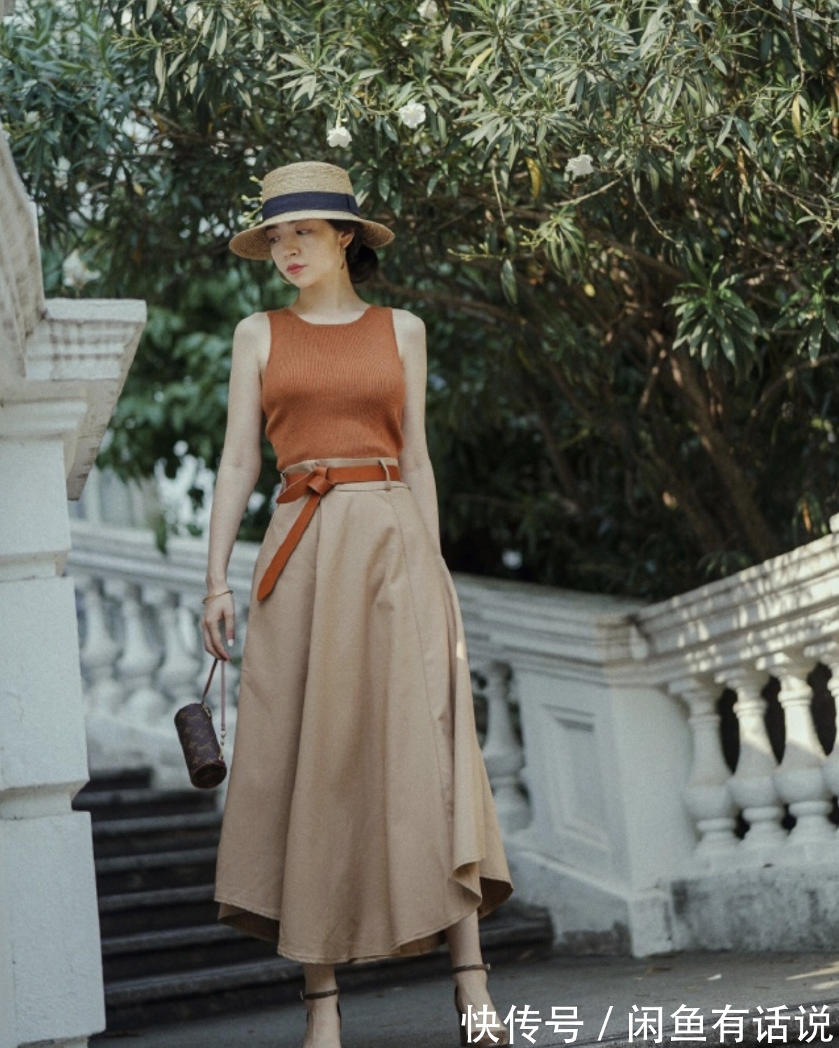 时髦|想显高别只会“塞衣角”,跟三木博主这样穿,显高时髦还很有气质
