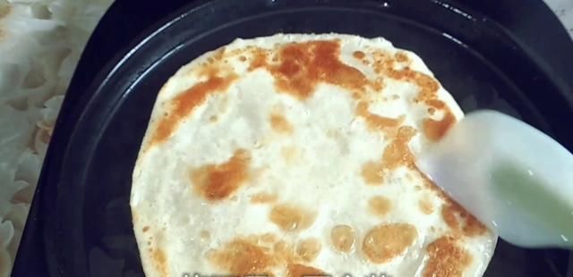 面粉|家常油饼柔软好吃,和面和火候是关键,不用调油酥,比买的还好吃
