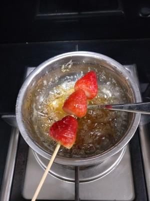 冷却后的草莓，好看又好吃