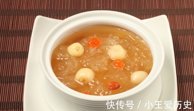 莲子|秋天就要多吃4白3黄,少吃3绿,滋补润肺,去秋燥,顺利度过秋天