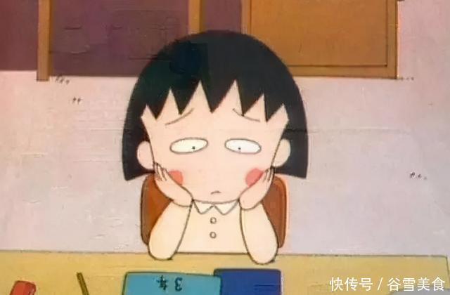 小区|宝妈深夜辅导作业很“扰民”,孩子一个人写作业,全小区接受教育