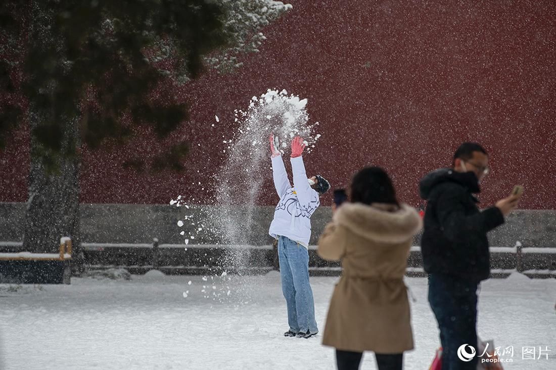 人民网|北京迎来虎年首场大雪