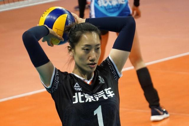 国手|女排前国手留洋!曾是杨昊麾下得意弟子,本赛季加盟王一梅老东家