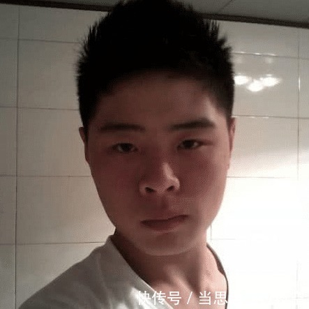 男生|女孩子讨厌的男生发型,“锡纸烫”成功上榜,图四男生都嫌弃