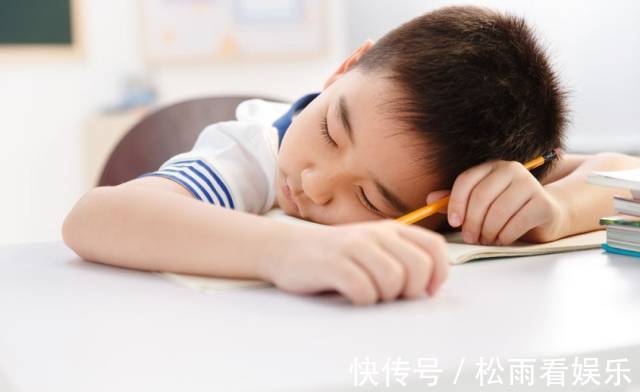 分泌|儿童要长高,暑假在家做3点,生长激素分泌丰富!