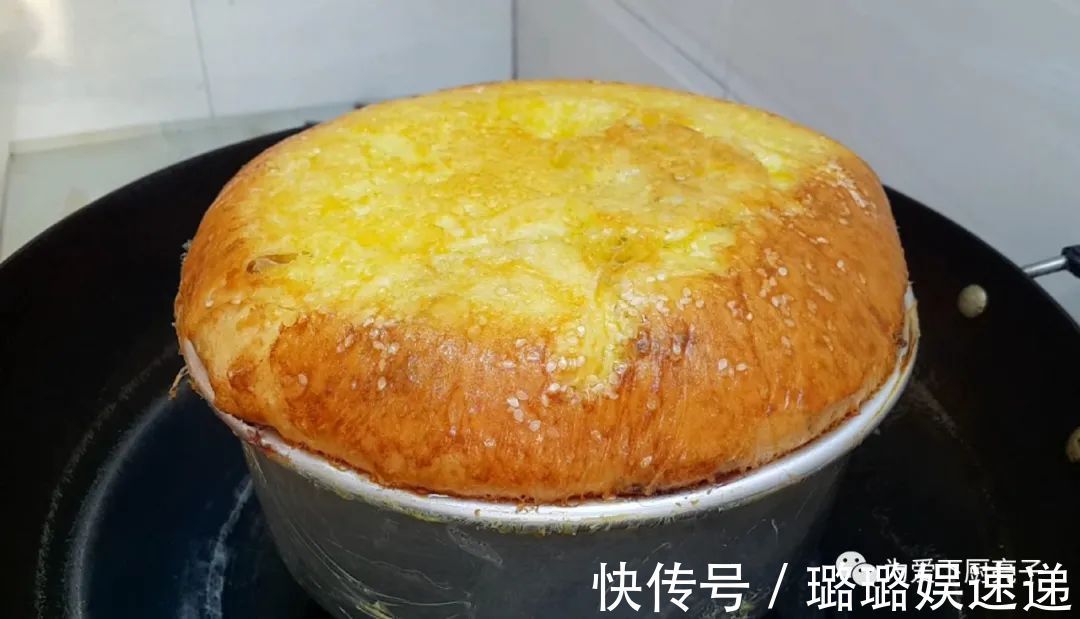 家常面包的做法,不用烤箱,不用揉出薄膜,零厨艺也能一次成功