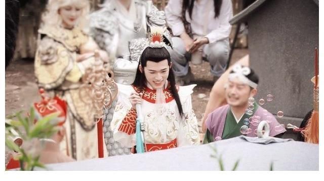 孙红雷|宋亚轩是《萌探》关系户吗?注意他对那英的称呼,人家还是个孩子?