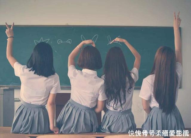 相处|妈妈半夜被摇醒,因10岁儿子要“吃饭”:没有隐私的母爱真可怕