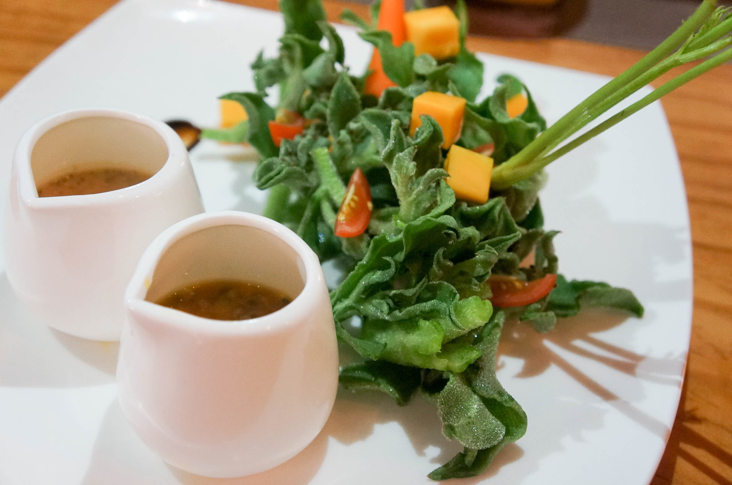 臭女人|女人三处“臭烘烘”,卵巢或已开始“早衰”,很多人都没在意