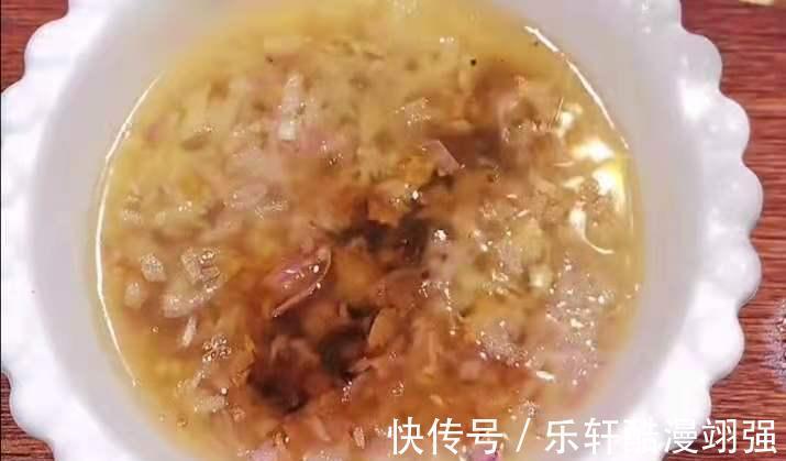 醇厚|简单的葱油鸡做法、滑润肉嫩，清鲜醇厚，葱香味浓可口