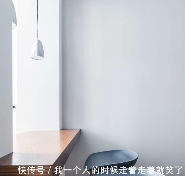 原木|闺蜜93平米的新房装修太美了,原木风的设计很温馨,进门就被吸引