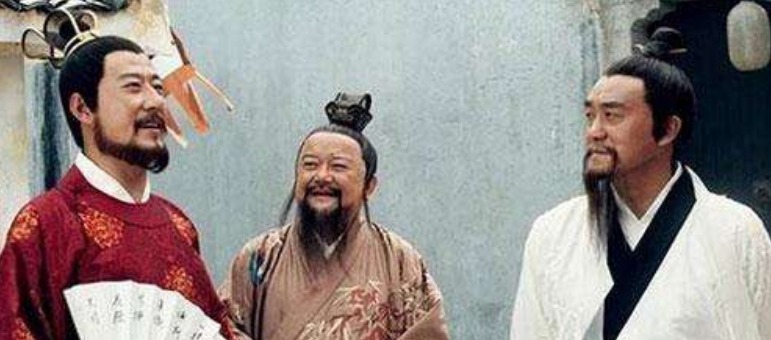 春联!皇帝出一上联双手劈开生死路,下联太经典,阉猪匠听完竖起拇指!