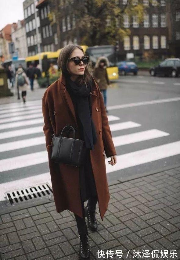 杨采钰 都知道“大地色”高级,但怎么搭配你知道吗