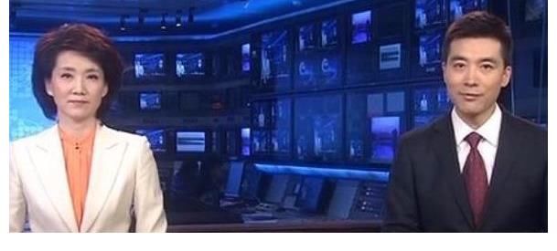 稿子|每次《新聞聯(lián)播》結(jié)束，為何要放一段整理稿子的畫面？有什么作用