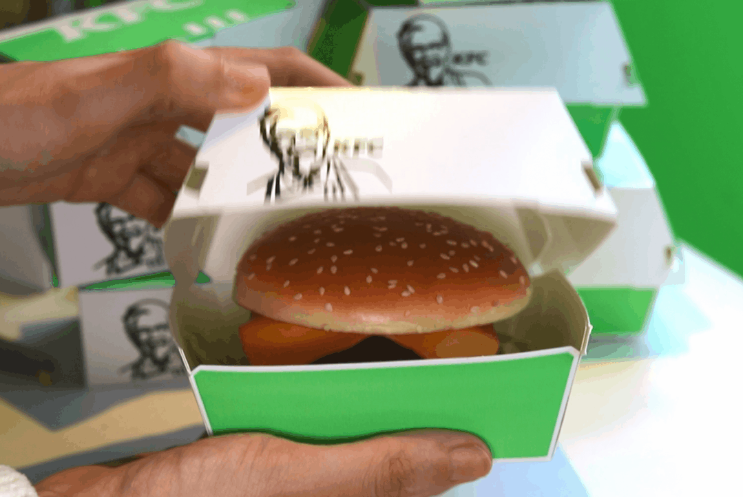  肯德基|肯德基变绿了！！！新品没有肉？？？