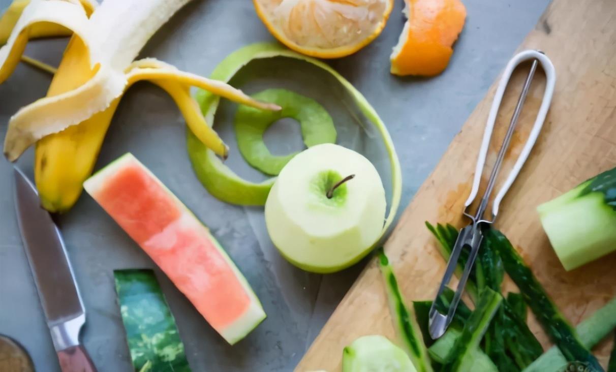 没有肥料养花,拿3样东西自制,操作简单,还能解决花钱问题