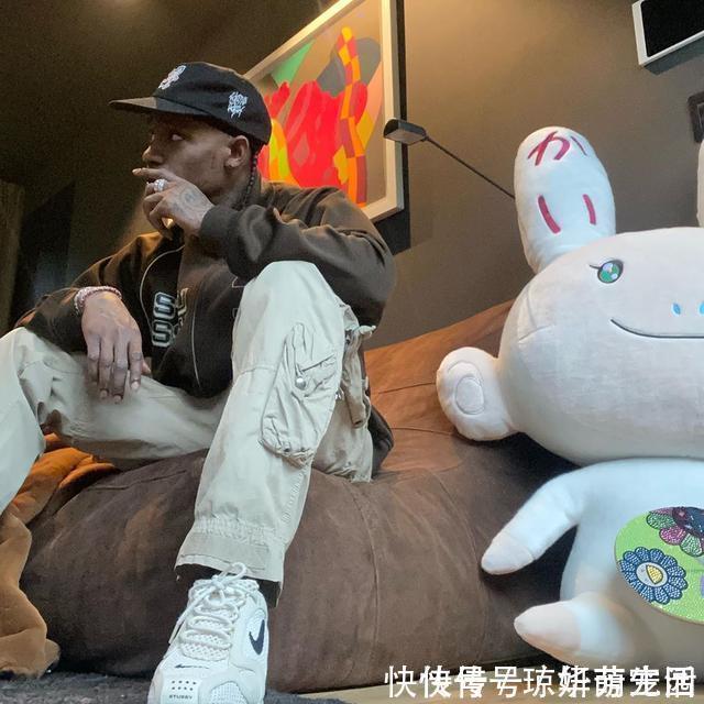 stussy 你还不知道“富婆快乐鞋”吗?已经出到第三代了还是香
